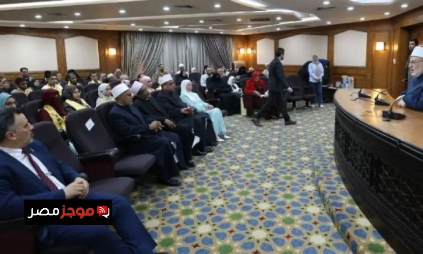 وكيل الأزهر يحتفل بتكريم الأوائل في الثانوية الأزهرية 2023