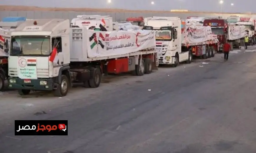 الهلال الأحمر يطلق قافلة زاد العزة محملة بأكثر من 3200 طن من المساعدات العاجلة لفلسطين