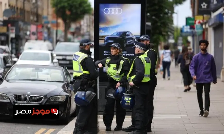 الشرطة البريطانية تعتقل 25 شخصا بعد أحداث العنف في مسيرة لندن أمس