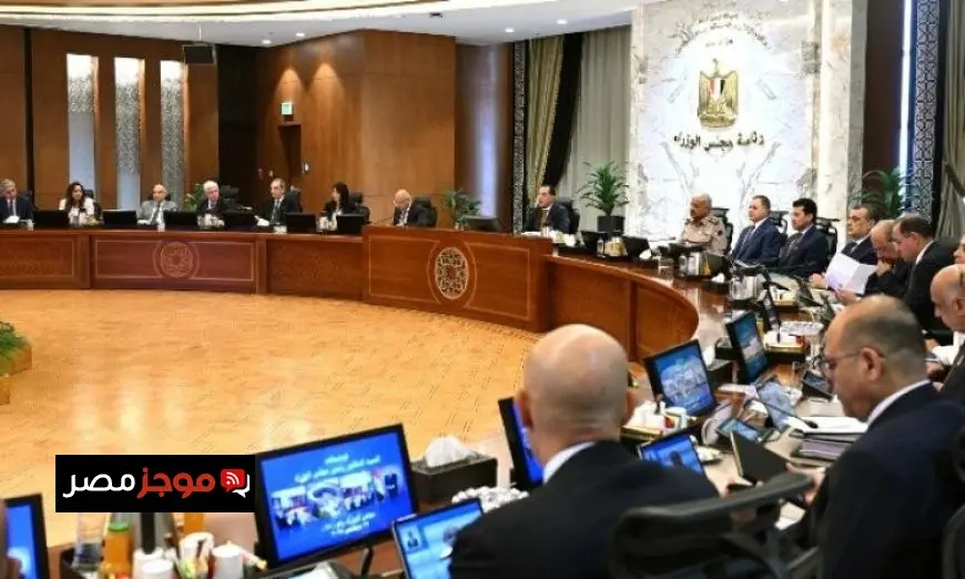 السماح لحاملي التأشيرة الخماسية بالبقاء في البلاد لمدة 180 يوما متواصلة