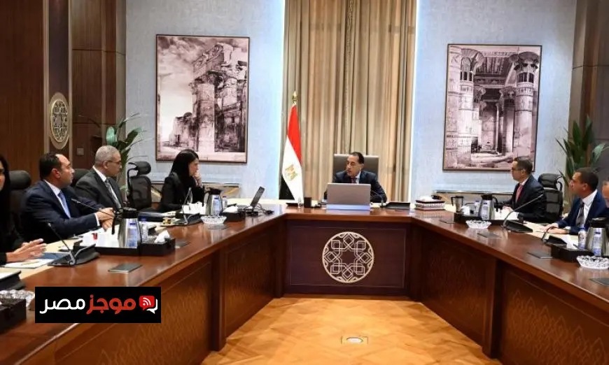 مدبولي يراقب تطورات إخلاء المقرات بعد الانتقال إلى العاصمة الإدارية