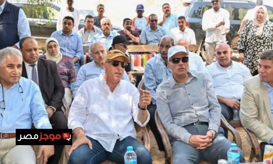 وزير الري يقوم بجولة تفقدية في المفرخ السمكي بمنطقة الشلال بأسوان