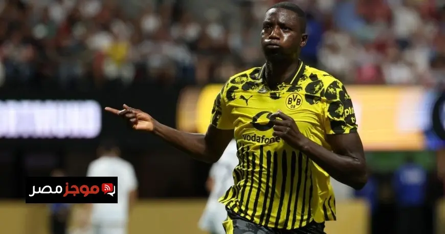 هل يصبح غيراسي خليفة ليفاندوفسكي في برشلونة؟