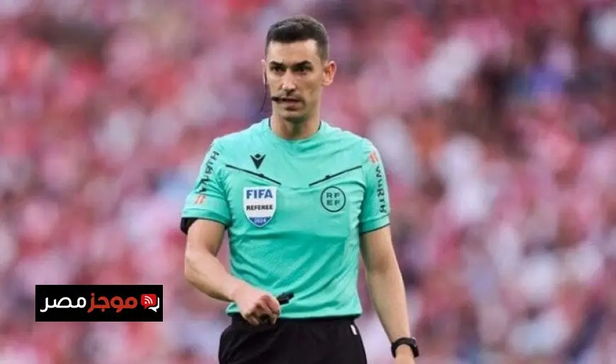 الإسباني أليخاندرو مونيز يتحكم في قمة الأهلي والزمالك بالدوري الممتاز