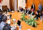 وزير الخارجية يشارك صور حصرية خلال مناقشة آليات السياسة المصرية مع طلاب جامعة بدر