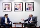 الصفدي يناقش مع مسؤول أمريكي الأوضاع في غزة وسبل تعزيز العلاقات الثنائية