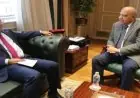 وزير الكهرباء يناقش مع سفير السويد تعزيز الشراكة في الكهرباء والطاقة المتجددة