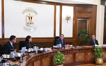 مدبولي يواصل متابعة مشاريع الإسكان والهيئة الهندسية الجارية في مصر