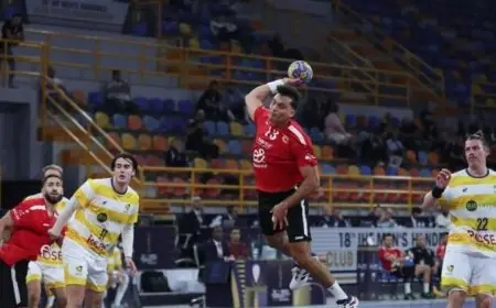 الأهلي يواجه برشلونة في نصف نهائي بطولة العالم لكرة اليد 2023