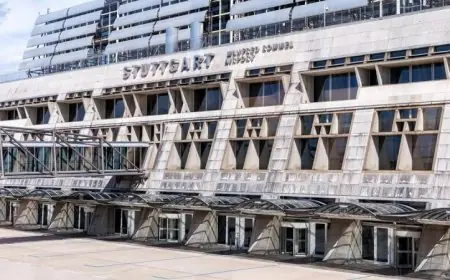 ألمانيا توقف رحلات مطار شتوتجارت مؤقتا بسبب حريق في المبنى التشغيلي