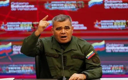 فنزيلا تعبر عن استنكارها لمناورة الطائرات الأمريكية قرب سواحلها