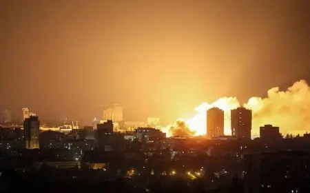 القوات الروسية تشن هجمات على المجمع الصناعي العسكري في أوكرانيا