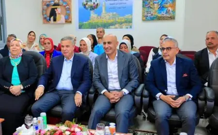 عبد اللطيف يطلق 9 مدارس جديدة في الإسكندرية من خلال تقنية الفيديو كونفرانس