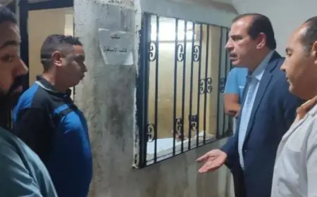 نائب وزير الصحة يقوم بجولة ليلية مفاجئة في مستشفى أم المصريين العام لتعزيز الخدمات الصحية