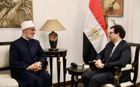 وزير الثقافة يلتقي مفتي الجمهورية لبحث سبل تعزيز التعاون في نشر الوعي والفكر المستنير