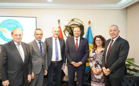 وفد لبناني يستكشف تجربة مصر في الإصلاح الصحي من خلال زيارة الرقابة الصحية