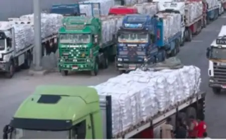 انطلاق القافلة 47 من المساعدات الإنسانية لتلبية احتياجات غزة عبر مصر