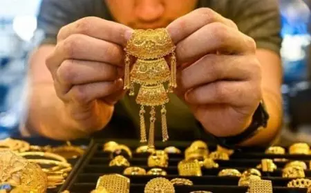 سعر الذهب في مصر اليوم الأحد 12 أكتوبر 2025 يفاجئ المستثمرين بارتفاع غير متوقع