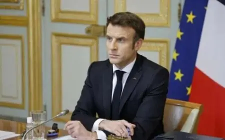 ماكرون يؤكد دعمه الثابت لأوكرانيا خلال اتصال مع زيلينسكي