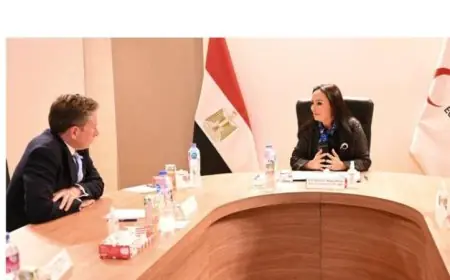 وزيرة التضامن تلتقي بوكيل الأمين العام للأمم المتحدة لتعزيز التعاون في الشئون الإنسانية