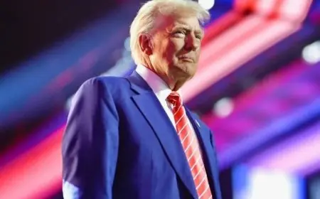 ترامب يصف قمة شرم الشيخ التاريخية في مصر بالسعيدة وينوه لانتهاء الحرب