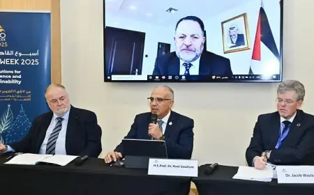 وزير الري المصري يؤكد على تنسيق الجهود لتمويل مشاريع المياه والصرف في فلسطين