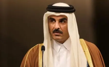 أمير قطر يستعرض سبل دعم اتفاق غزة ويعزز التعاون الدولي في قمة شرم الشيخ