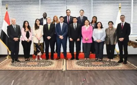 صرفي يبحث سبل تمكين الشباب مع الوزارات ومنظمات الأمم المتحدة في مصر