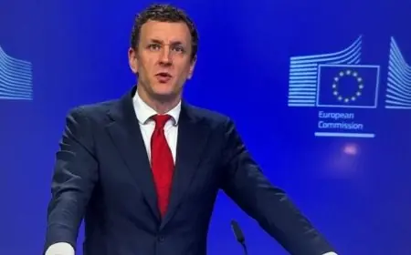 المفوضية الأوروبية تعبر عن ترحيبها بلقاء التاريخ بين بوتين وترامب