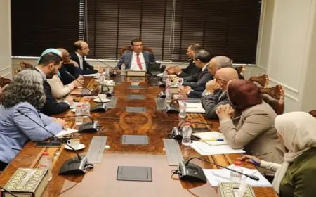 وزير الزراعة يستعرض نتائج البعثات الإشرافية مع إيفاد لتعزيز التعاون الزراعي