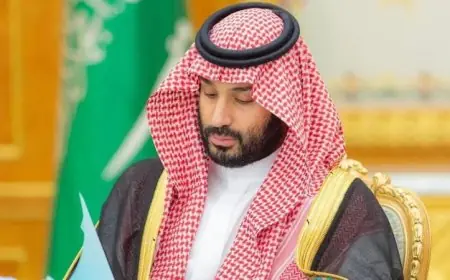 ولي العهد السعودي والرئيس الفرنسي يتناولان هاتفياً آخر مستجدات الأوضاع في غزة