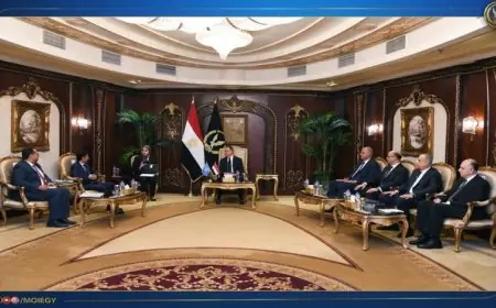 وزير الداخلية يناقش تعزيز التعاون مع المستشار الشرطي للأمم المتحدة