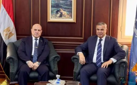 رئيس النيابة الإدارية يتعاون مع محافظ الإسكندرية لتعزيز الشراكة والتنمية