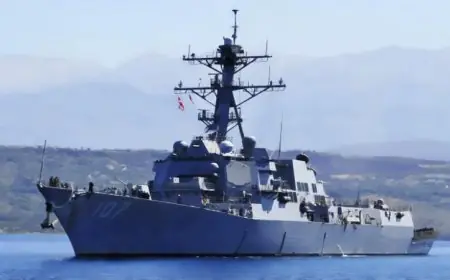 سفينة حربية أمريكية تصل ترينيداد وتوباجو لإجراء تدريبات عسكرية مشتركة لتعزيز التعاون الأمني