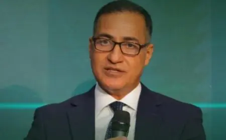 سفيرنا في موسكو يناقش مع رئيس الفيدرالية الروسية للنقل الجوي تعزيز حركة الطيران بين البلدين