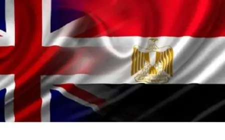 سفير مصر في لندن يلتقي بوكيل الخارجية البريطانية لتعزيز العلاقات الثنائية