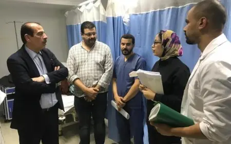 نائب وزير الصحة يقوم بجولة ميدانية في مستشفى العامرية العام بالإسكندرية بالصور