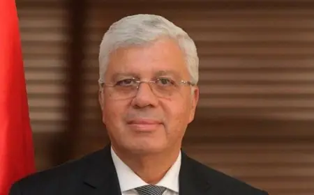 وزير التعليم العالي يتجه إلى لندن للمشاركة في مؤتمر عالمي حول التوجه نحو العالمية