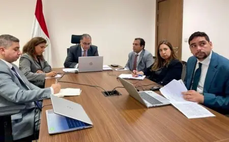 نائب وزير الخارجية يزور أبناء الجالية المصرية في المغرب وتونس والجزائر لتعزيز العلاقات الثقافية
