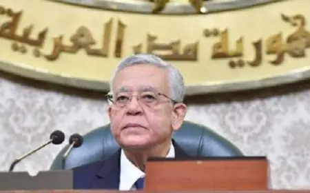 رئيس مجلس النواب يؤكد أن خدمة الوطن شرف لا يفقه معناه إلا من خدمه بنقاء القلب وصدق النية
