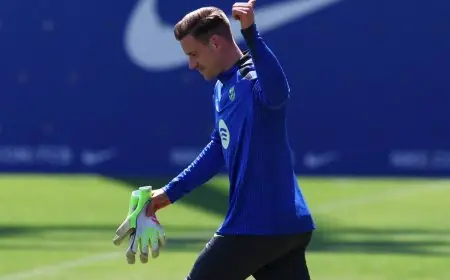 حارس برشلونة يتصدر قائمة انتقالات يناير في إنجلترا مع تنافس 4 أندية على ضمه