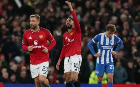 كونيا يؤكد ضرورة ما قدمه مانشستر يونايتد ضد برايتون كأسلوب طبيعي للفريق