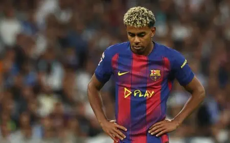 والد لامين يامال يدافع عنه بعد مواجهة ريال مدريد ويشدد على “نراكم في برشلونة”