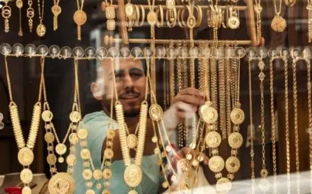 أسعار الذهب في مصر اليوم الجمعة 31 أكتوبر 2025 وعيار 21 يتألق مجددا