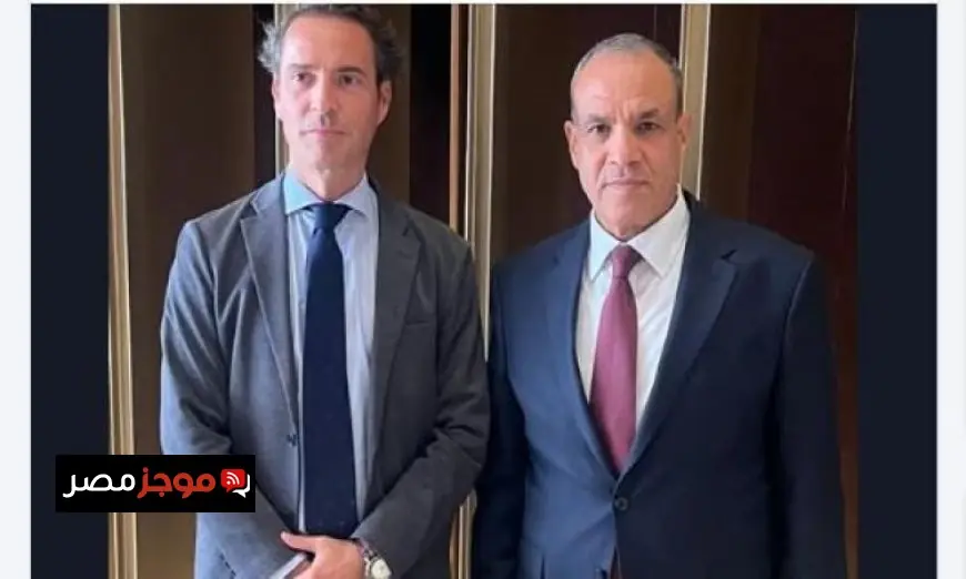 وزير الخارجية يتباحث مع الممثل الشخصي لسكرتير عام حلف الناتو لتعزيز التعاون الأمني