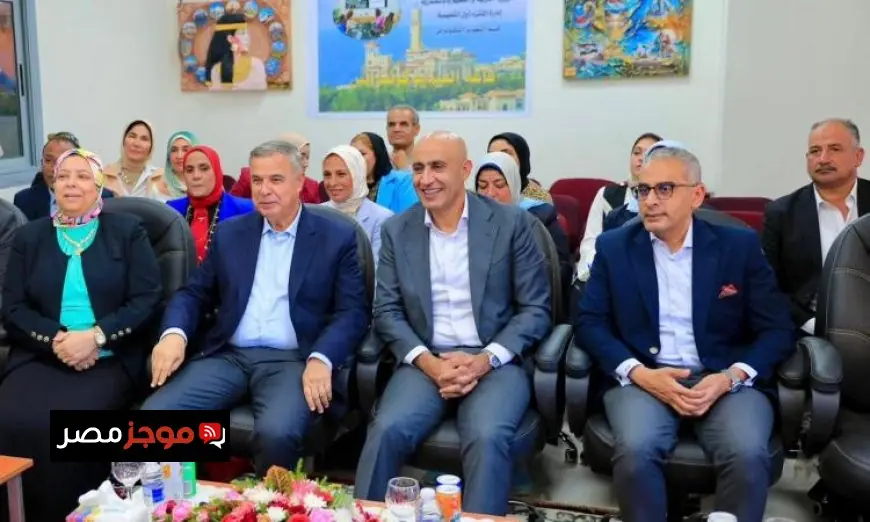 عبد اللطيف يطلق 9 مدارس جديدة في الإسكندرية من خلال تقنية الفيديو كونفرانس