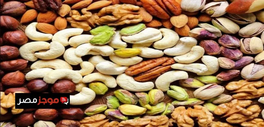 وزير الصحة يحتفل بتوقيع مذكرة تفاهم لتعزيز خدمات التحصيل الإلكتروني
