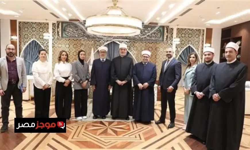 مفتي الجمهورية يلتقي وفد المحكمة الشرعية الفلسطينية لتعزيز التعاون المشترك
