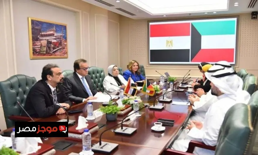وزير الصحة يناقش تعزيز التعاون الصحي المشترك مع نظيره الكويتي