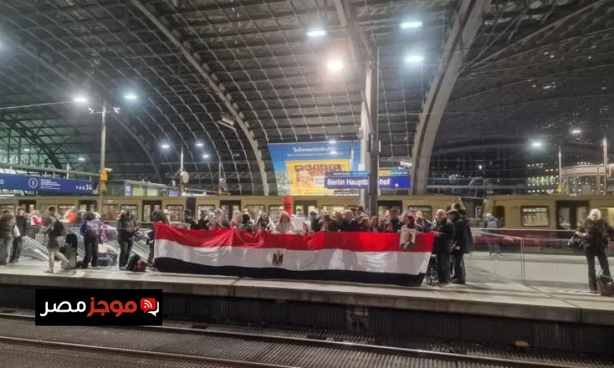 ترحيب حار من الجاليات المصرية في أوروبا بالرئيس السيسي لدى وصوله بروكسل
